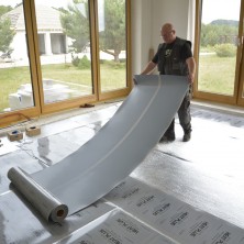 Montaż folii ogrzewania podczerwienią